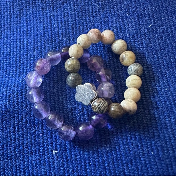 RINGS Crystal Stretch Rings - Picture 3 of 11